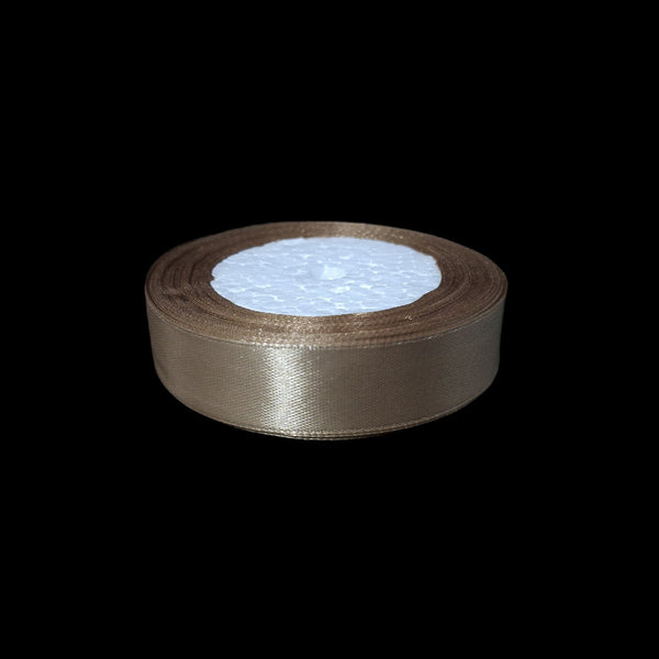 Bandă din satin, 2 cm, culoare maro NR. 60 - ROC 080