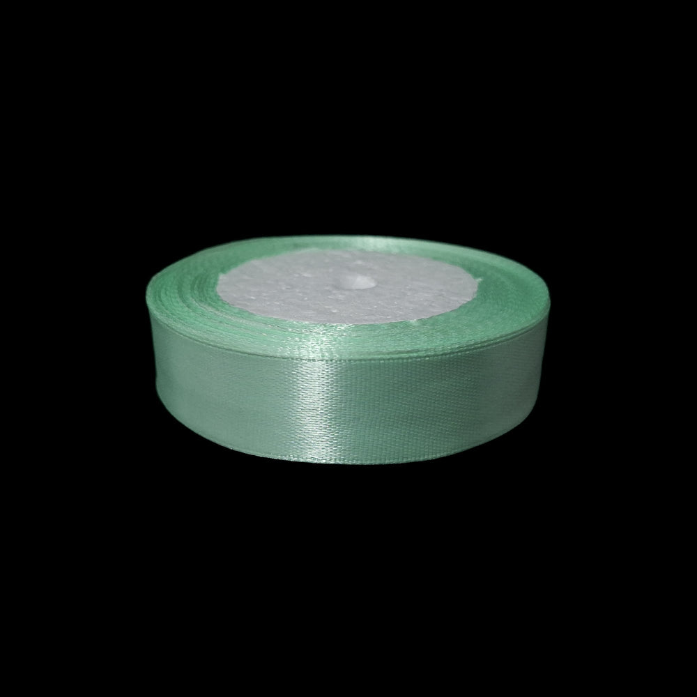 Bandă din satin, 2 cm, culoare vernil NR. 181 - ROC 080
