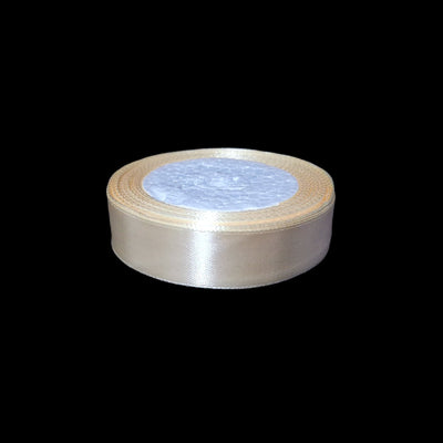 Bandă din satin, 2 cm, culoare crem NR. 83 - ROC 080