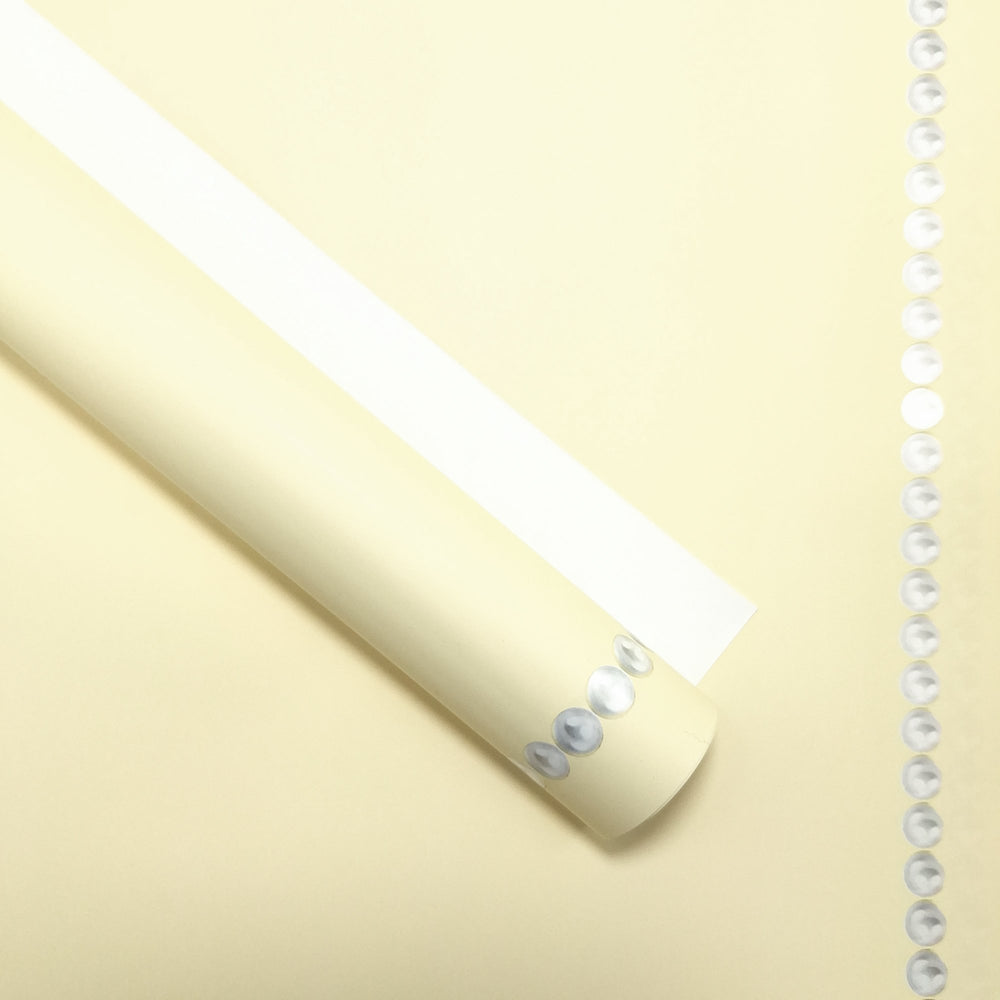 Coli celofan cu margine din buline, culoare crem - ROC A288