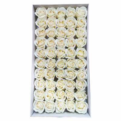 Set 50 trandafiri din săpun, culoare crem - NR. 11 - ROC M1