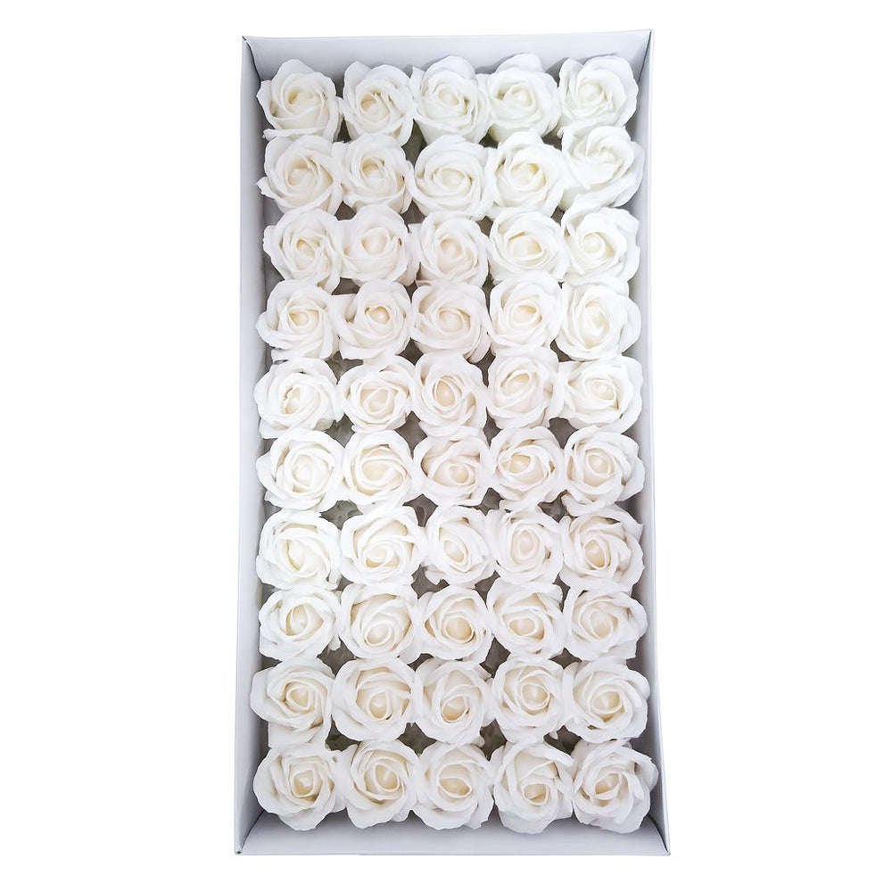 Set 50 trandafiri din săpun, culoare alb - NR. 39 - ROC M1