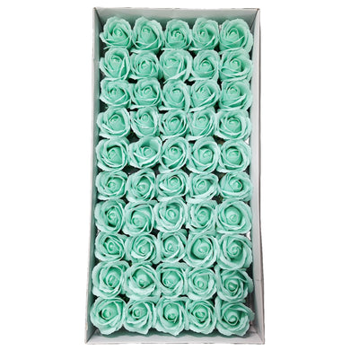 Set 50 trandafiri din săpun, cu codiță de plastic, NR. 49 - ROC M1