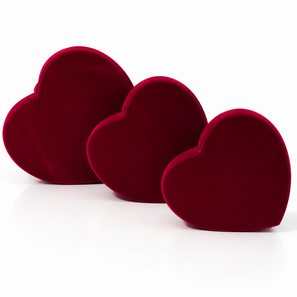 Set 3 cutii invelite cu catifea in forma de inima, culoare roșu E13