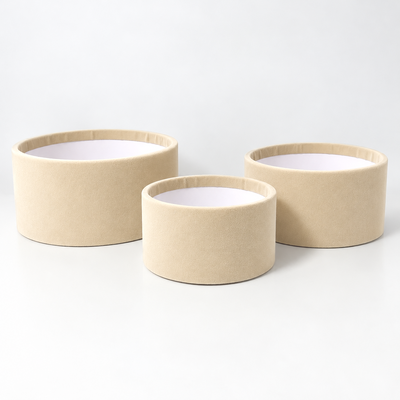 Set 3 cutii rotunde fără capac învelite în catifea, culoare crem B10